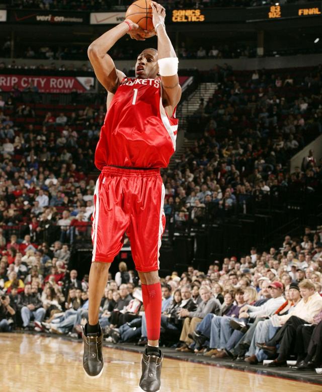 比利亚：西班牙前国脚奎尼是西班牙足球历史上最伟大的射手（比利亚称奎尼为西班牙足坛历史最伟大的射手）