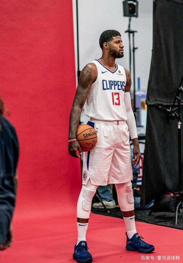 拉齐奥1-0逆转AC米兰，十号扎卡尼赛后评分居首，红黑军团无缘八强（拉齐奥1-0翻盘AC米兰，10号扎卡尼赛后评分第一，红黑军团无缘八强）