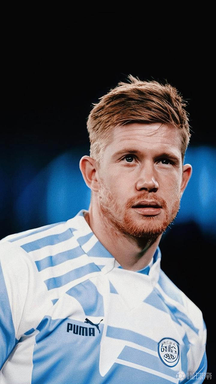 戴伟浚发文疑似告别申花，中国年轻球员的出路究竟在何方？（戴伟浚社媒发声疑与申花告别，中国年轻球员的未来路在何处？）