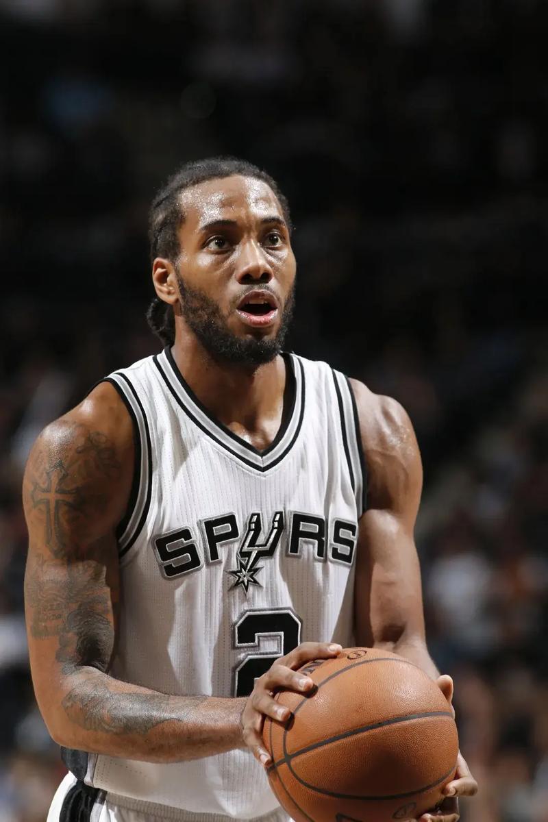 英超这一夜，丢脸的不只是阿莫林，还有整个曼联！（英超这一夜，尴尬的不止阿莫林，曼联也难辞其咎）