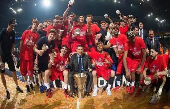 尼克斯队记：麦克布莱德X光检查显示无结构性损伤（尼克斯随队记者：X光检查证实麦克布莱德无结构性伤情）