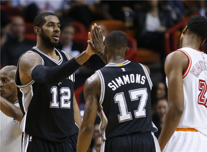 龙赛罗：阿隆索和全队都需尽快接受心理治疗；我们到底怎么了（龙赛罗：阿隆索和全队迫切需要心理疏导，我们到底出了什么问题？）