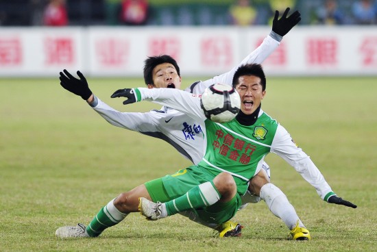 早报：尼克斯17分逆转骑士，马刺三杀雷霆（晨报：尼克斯完成17分逆转擒骑士，马刺三度击败雷霆）