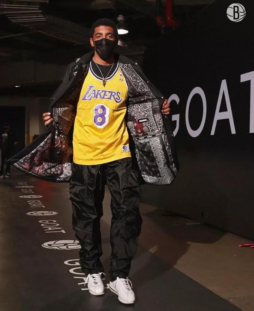 纳斯：恩比德24年重伤前的表现比MVP赛季还要好，我很同情他（纳斯直言：恩比德在2024年重伤前的表现胜过MVP赛季，我对他深感同情）