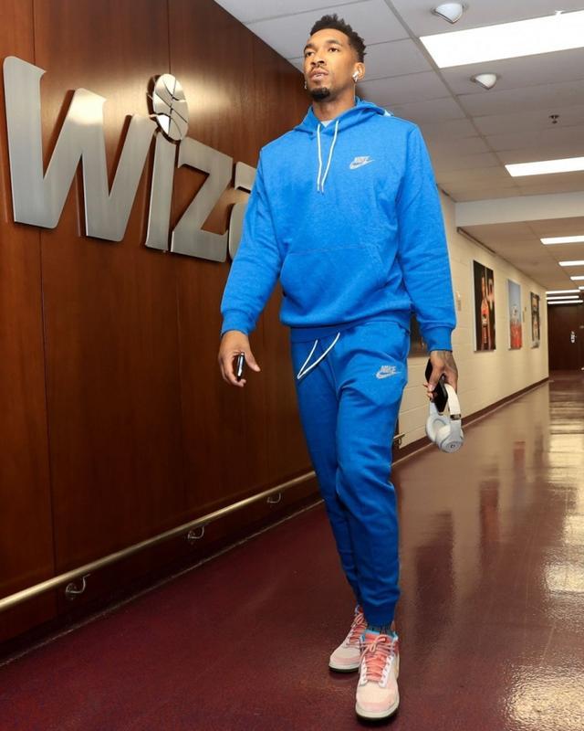 CBA俱乐部杯山东高速对阵青岛崂山啤酒名单公布（CBA俱乐部杯：山东高速对阵青岛崂山啤酒，阵容名单出炉）